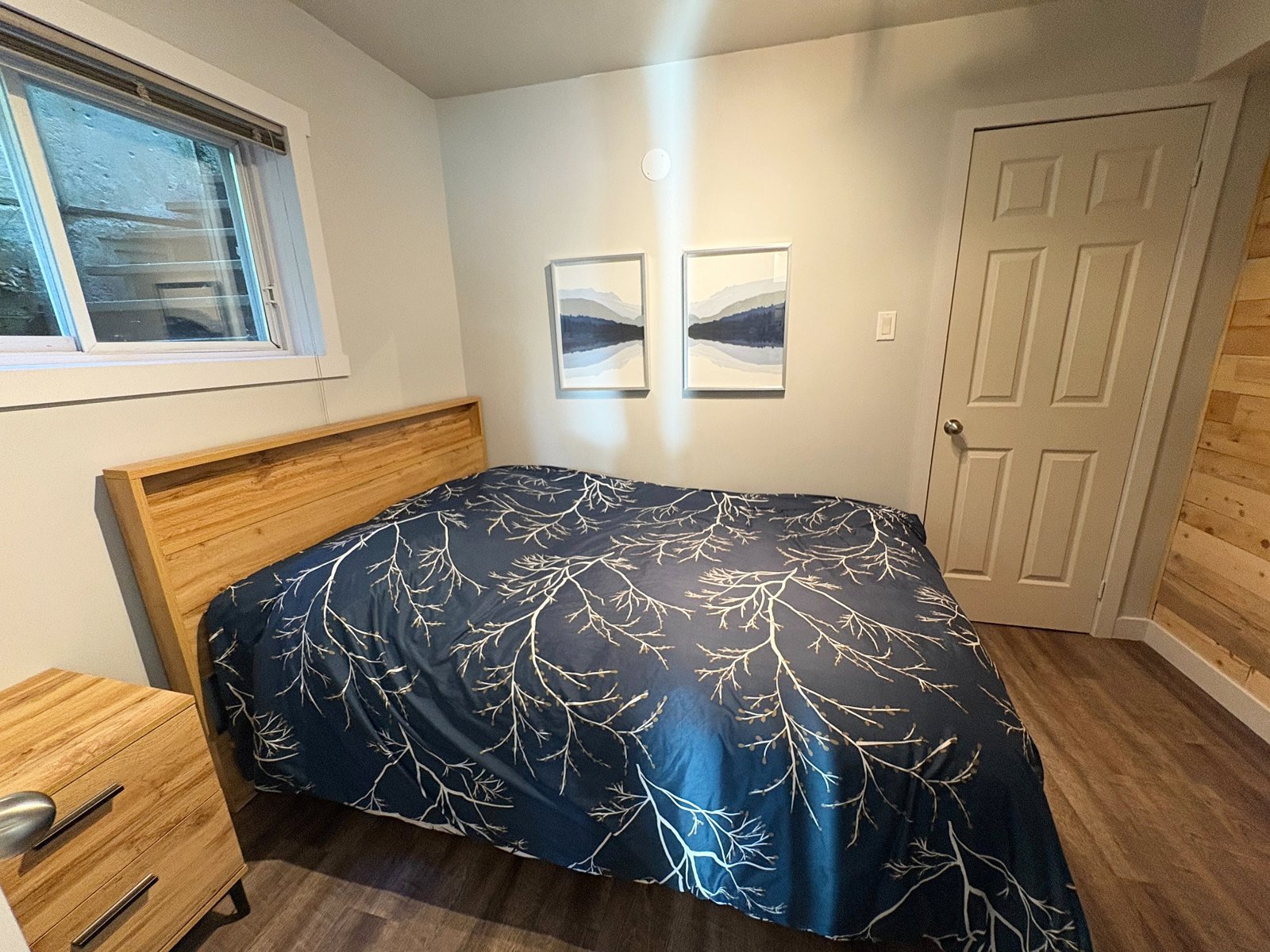 Chambre 2 — lit queen